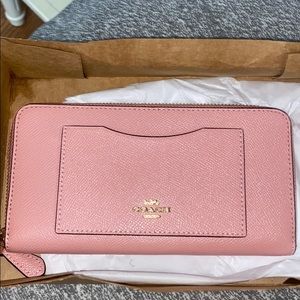 NWT COACH Petal Pink Wallet